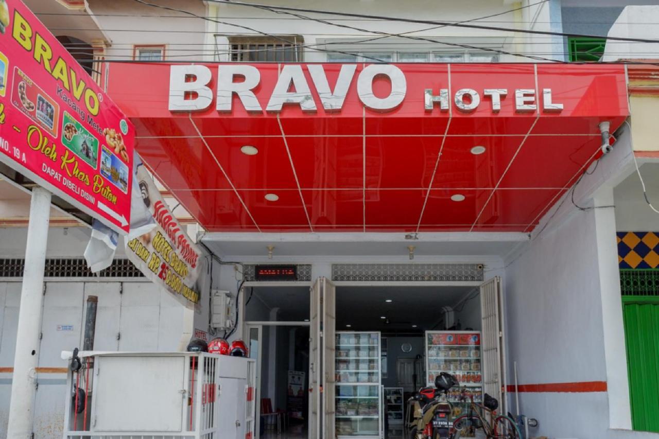 Reddoorz @ Hotel Bravo Pantai Kamali Bau Bau Baubau Екстериор снимка