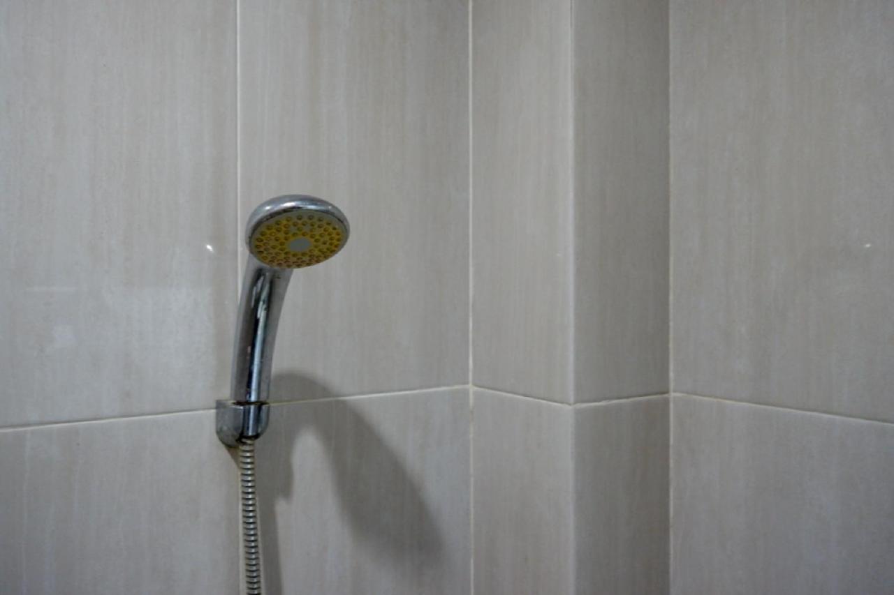 Reddoorz @ Hotel Bravo Pantai Kamali Bau Bau Baubau Екстериор снимка